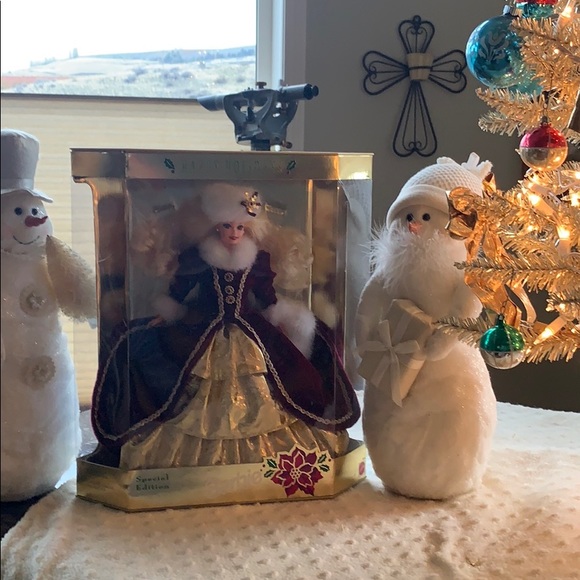 Happy Holidays Barbie